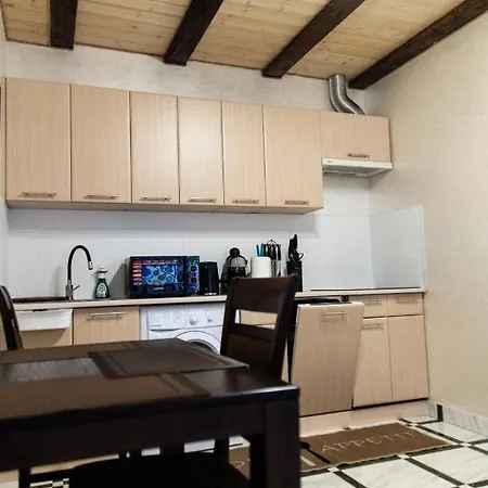 кичера Gold Guest house