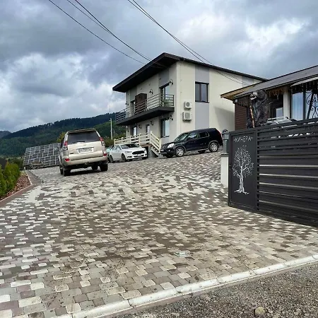 кичера Gold Guest house Mizhhirya (Transcarpathia)